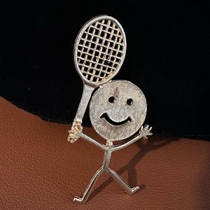 Vtg Smiley Face Tennis Player Brooch